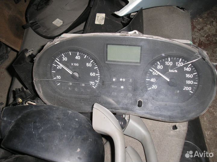Панель щиток приборов рено логан 2008 г. в
