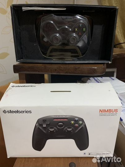 Steelseries Nimbus геймпад для Apple
