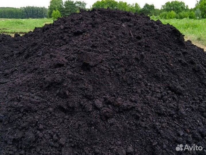 Черный плодородный грунт