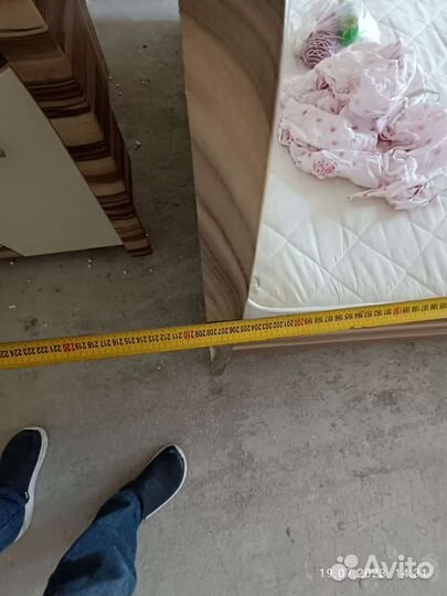 Спальный гарнитур бу