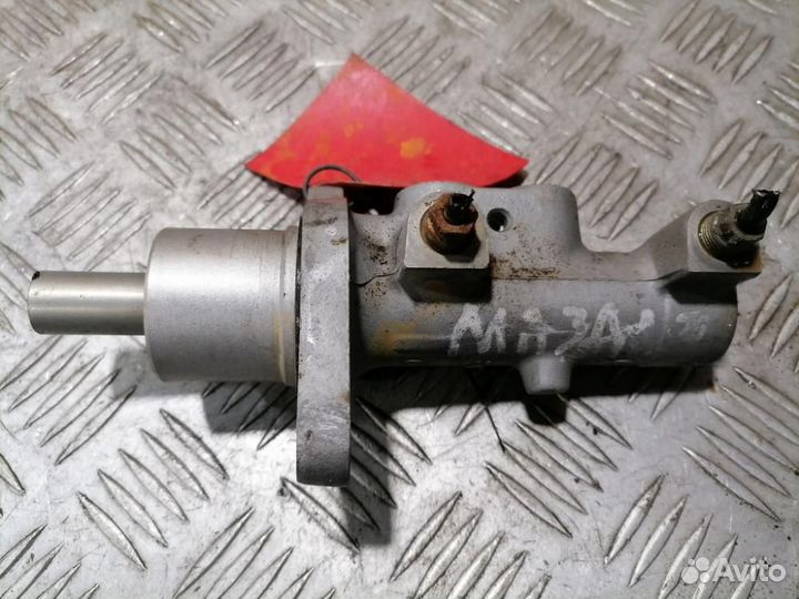 Цилиндр тормозов главный Mazda 3 BK бк