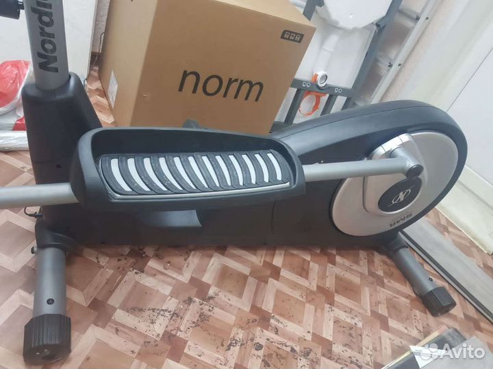 Эллиптический тренажер nordictrack