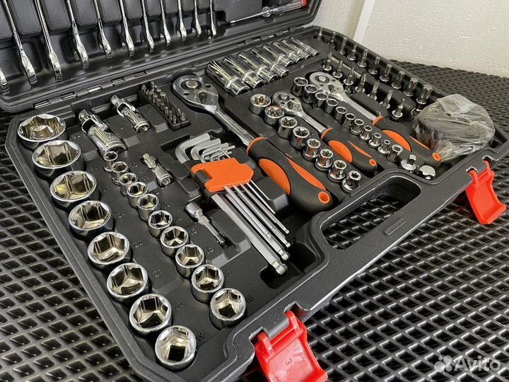 Набор инструментов SATA