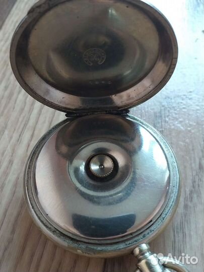 Часы старинные карманные Montre Universelle