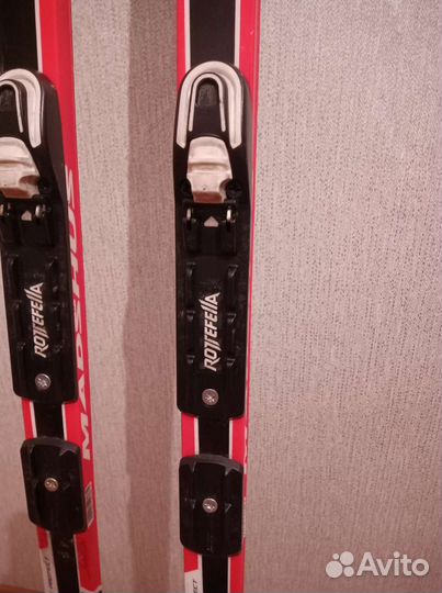 Беговые лыжи