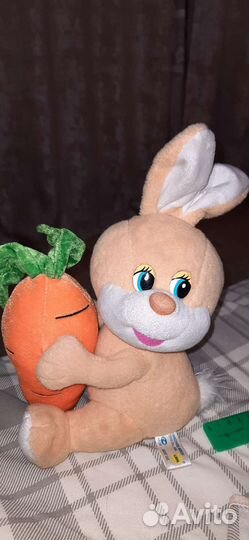 Мягкая игрушка заяц говорящий