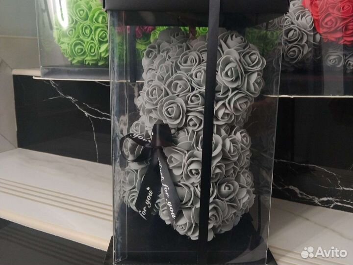 Мишка из роз