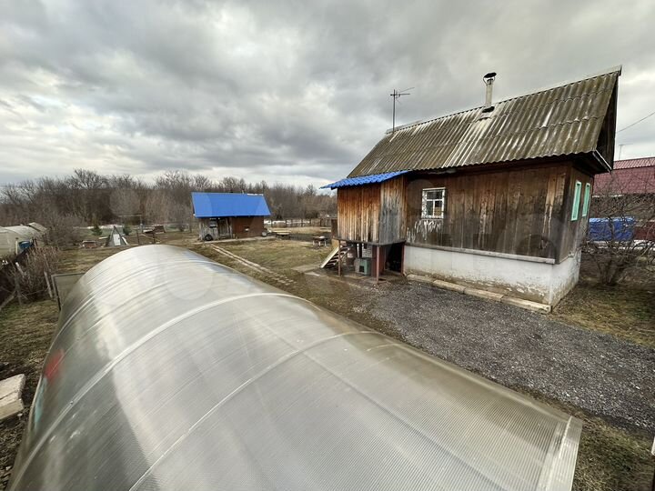 Дом 24 м² на участке 8 сот.
