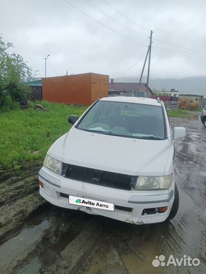 Mitsubishi Chariot 2.4 AT, 1999, битый, 280 000 км