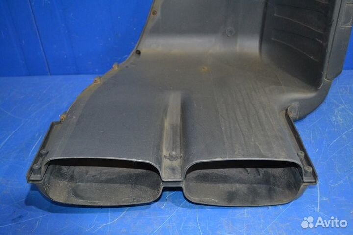 Труба воздухозаборника, верхняя часть volvo FH12 1