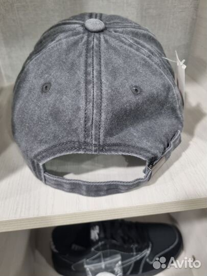 Кепка Tommy Hilfiger