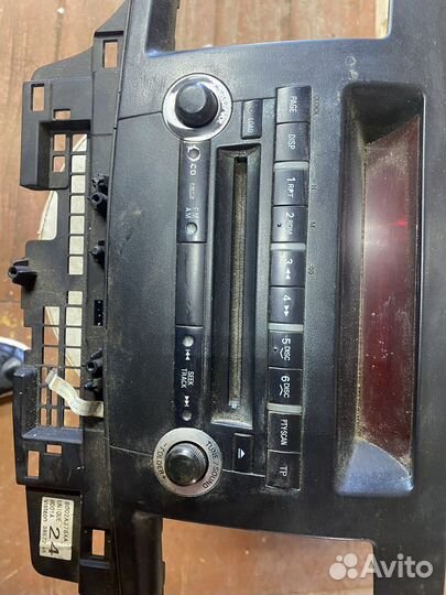 Штатная магнитола lancer