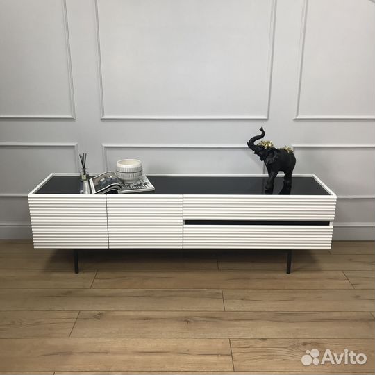 Тумба под тв Salvador