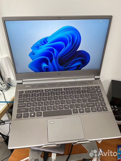 Acer Predator Triton 300 SE Мощный игровой ноутбук