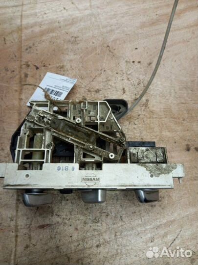 Блок управления климат-контролем Nissan Cube Z10