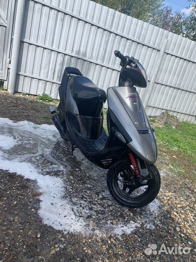 Скутер Suzuki sepia zz
