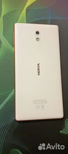 Мобильный телефон Nokia 3