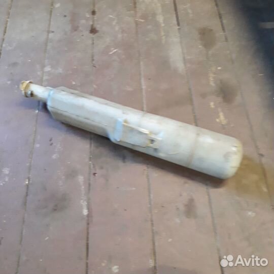 Расширительный бачок Мицубиси Лансер 9