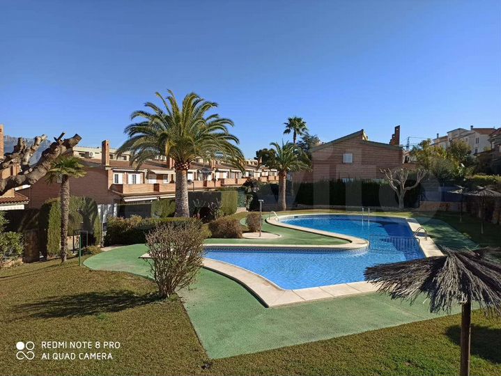 Дом 155 м² на участке 200 м² (Испания)