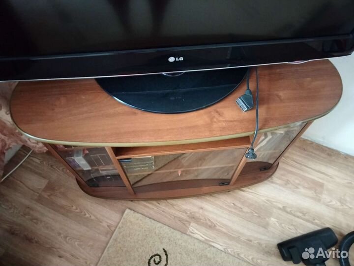 Тумба под телевизор бу