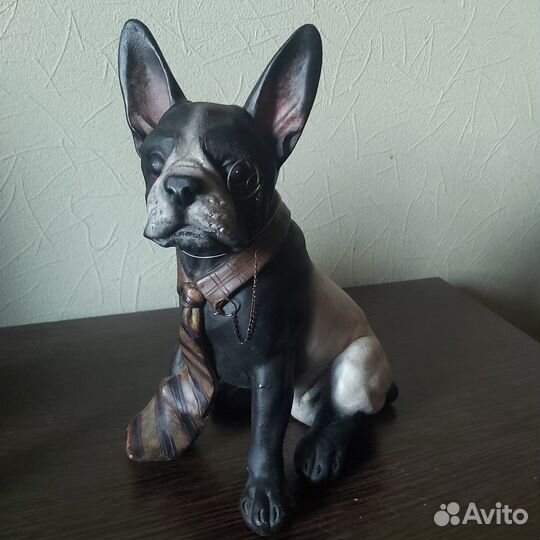 Фигурки собак.Бульдог, такса