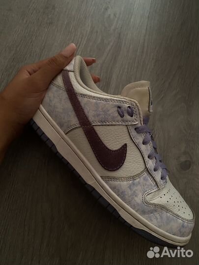 Nike SB Dunk Low Purple Pulses