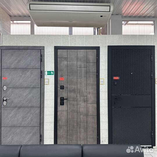 Двери входные