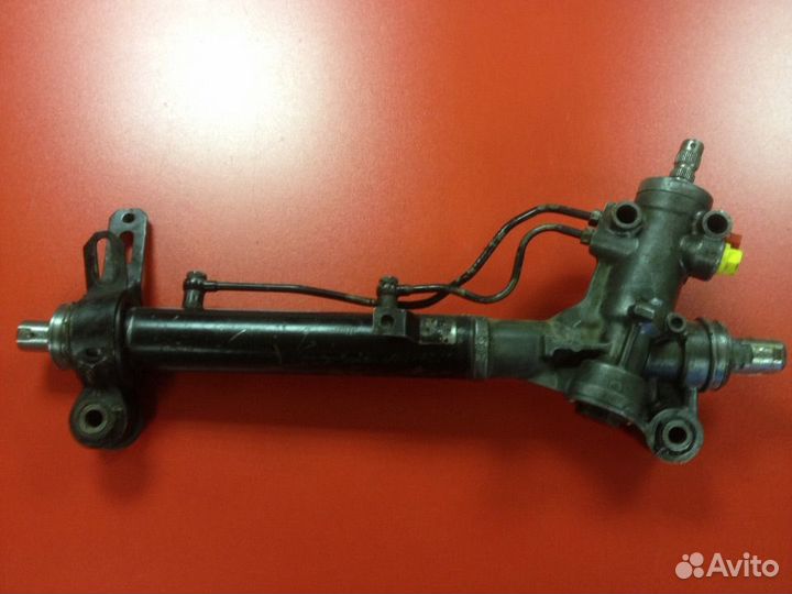 Рулевая рейка toyota rav 4 (1 / 2)