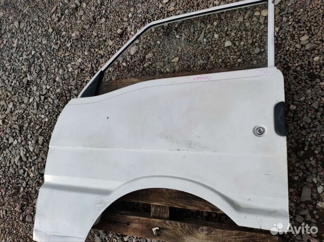 Mazda bongo brawny дверь левая