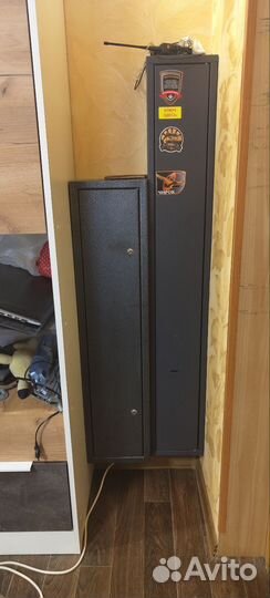 Сейф для оружия две штуки для оружия и патронов