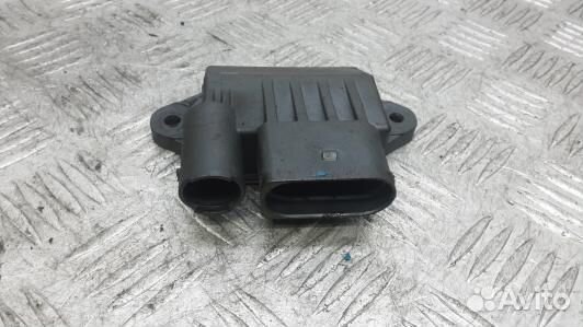 Реле накала свечей chrysler 300C 1 (5GM16OK01)