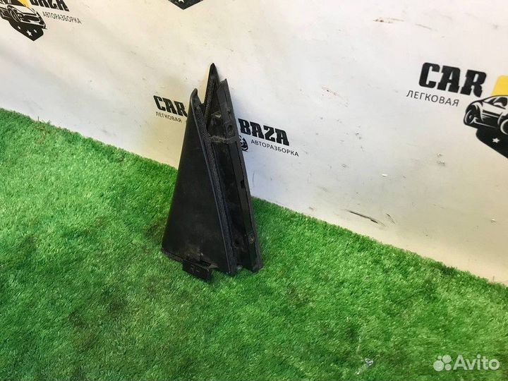 Уголок задней правой двери (R) Nissan Almera