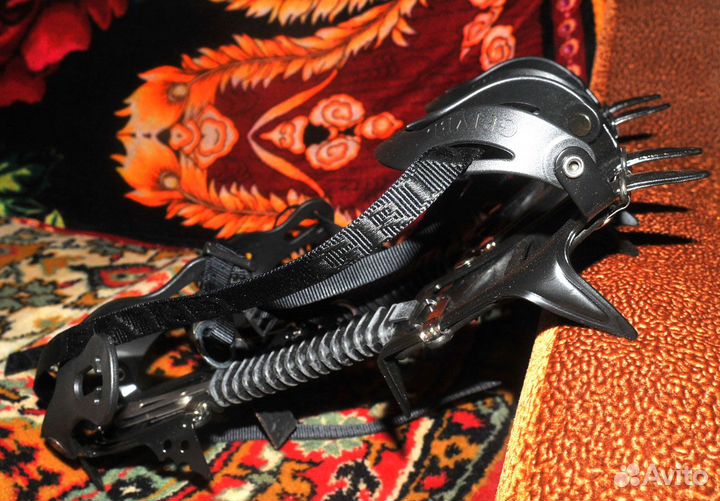 Кошки альпинистские фирменные разные