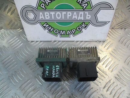 Реле свечей накала Рено Мастер 2, Сценик 2