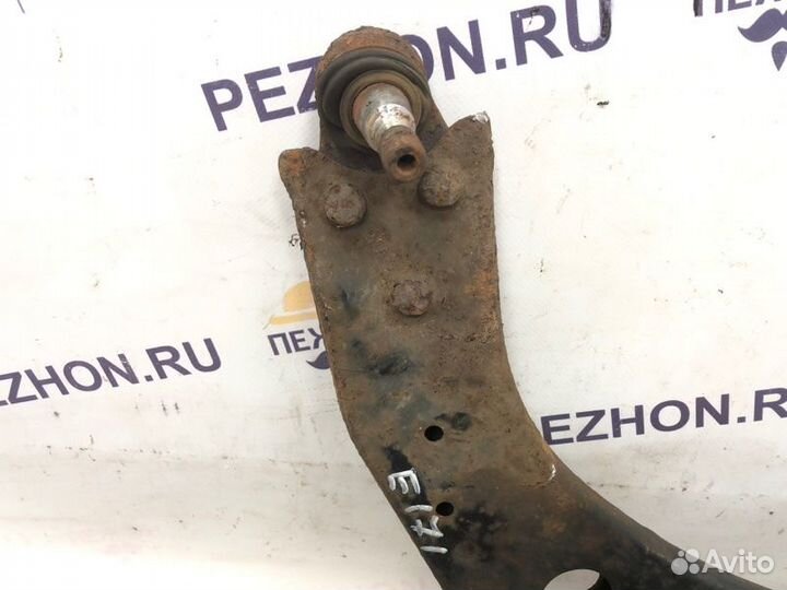 Рычаг передний правый Ford Focus универсал 1.6