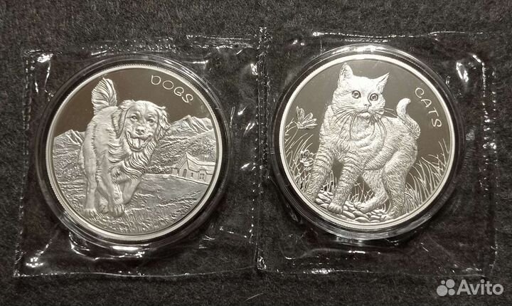 Монеты Фиджи Кошка Собака Серебро