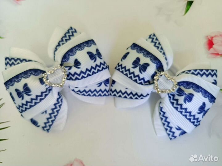 Школьные бантики