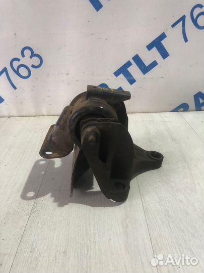 Опора двигателя левая mazda CX-7 2.3 ат