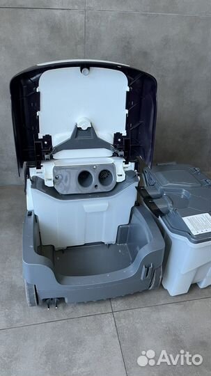 Моющий пылесос Bosch Serie 4, 1700 Вт