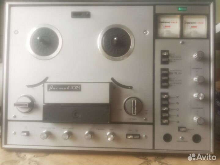 Катушечный магнитофон Ростов 102-1