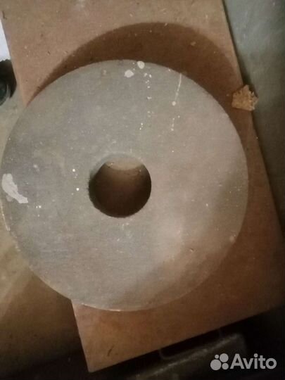 Круг наждачный