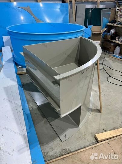 Купель треугольная