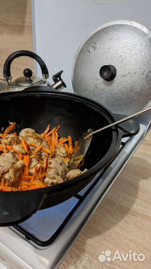 Казан чугунный 6 литров