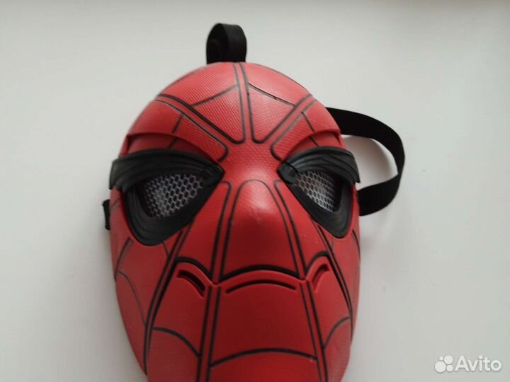 Маска человека паука