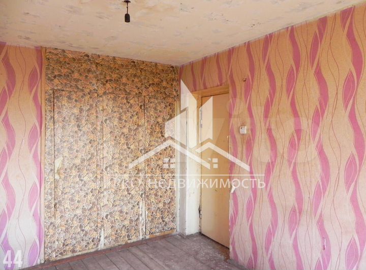 Комната 12,2 м² в 4-к., 7/9 эт.