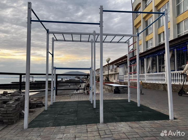 Спортивный комплекс воркаут для двора