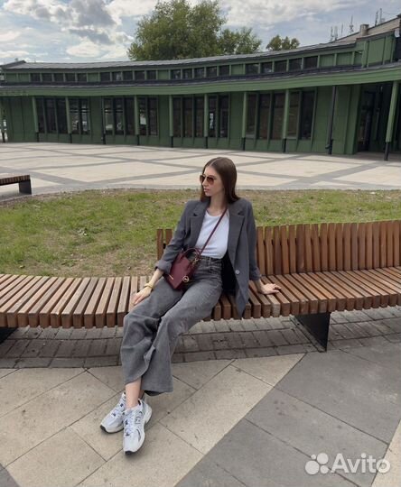 Пиджак серый