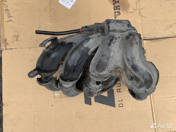 Коллектор впускной Ford Fusion Fiesta