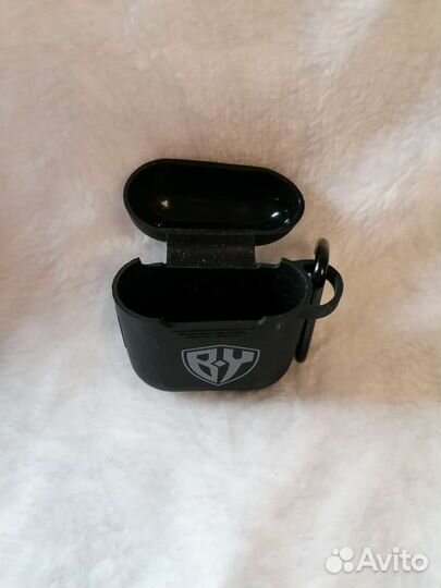 Силиконовый чехол для кейса к наушникам