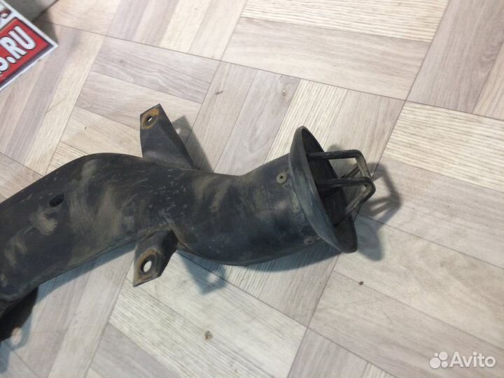 Воздуховод фильтра Mazda Titan 89-97гв